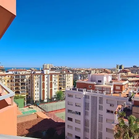 Apartamento En Los Boliches Avd Acapulco Apartment *