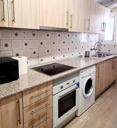 Apartamento En Los Boliches Avd Acapulco Apartment *