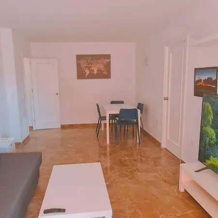 Apartamento En Los Boliches Avd Acapulco Apartment *